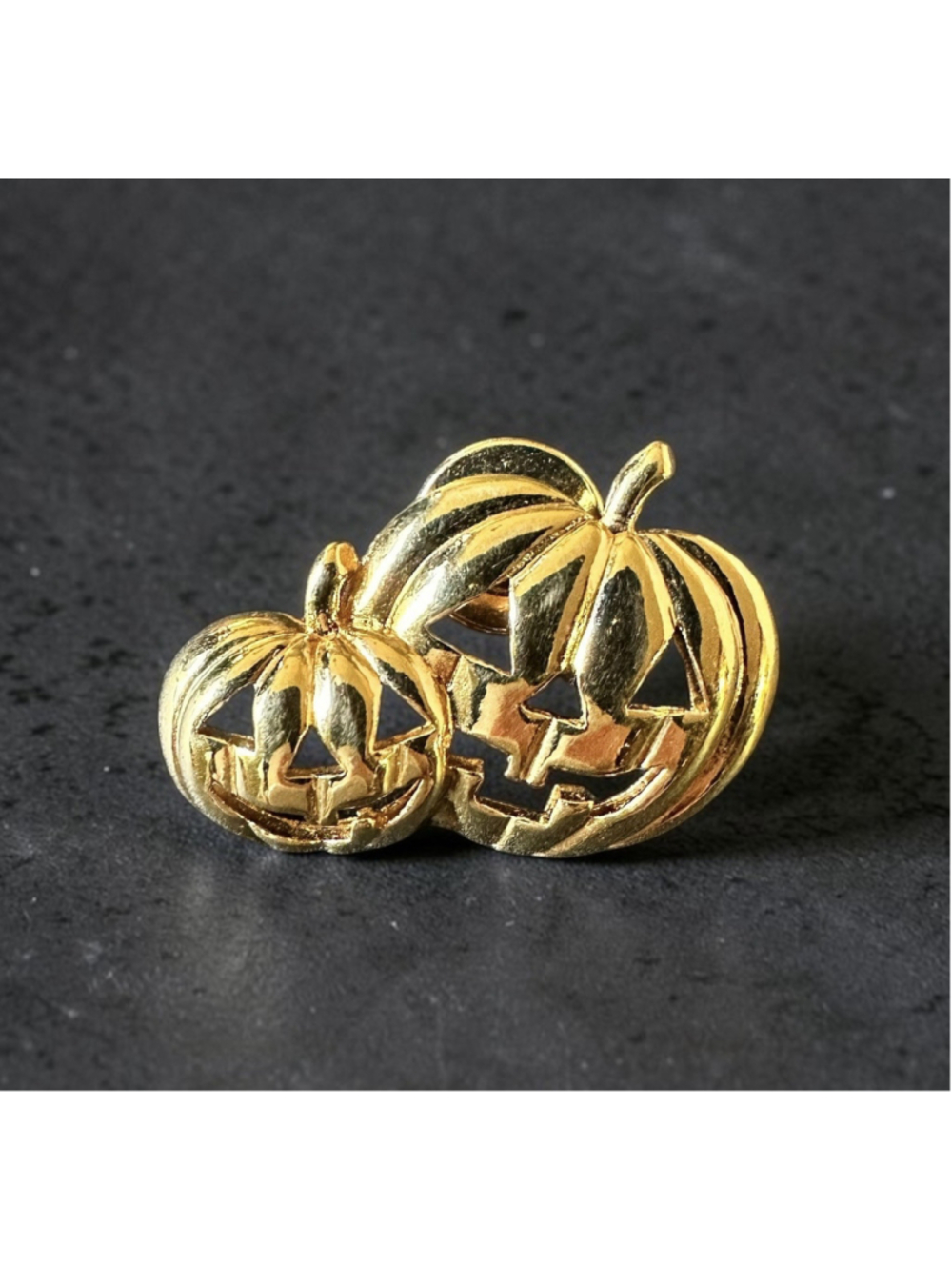 Jack-O-Lantern Halloween Brooch Vintage Avon 1990 Double Pumpkin Gold Tac Pin